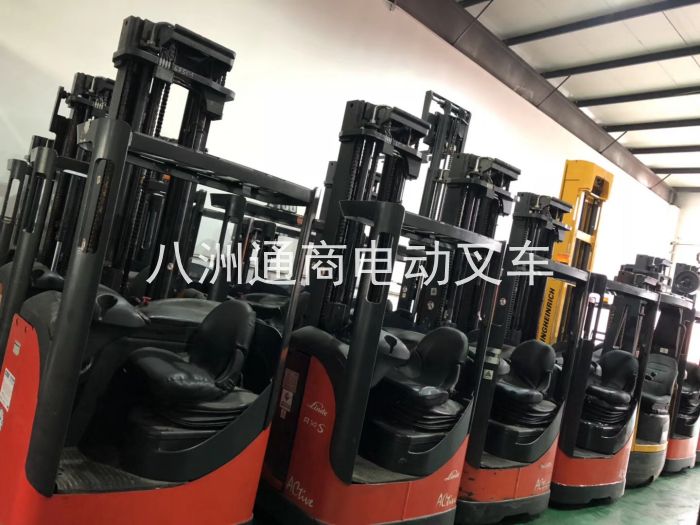 德國(guó)原裝進(jìn)口二手林德電動(dòng)叉車 (10)