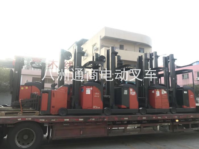 德國(guó)原裝進(jìn)口二手林德電動(dòng)叉車 (25)